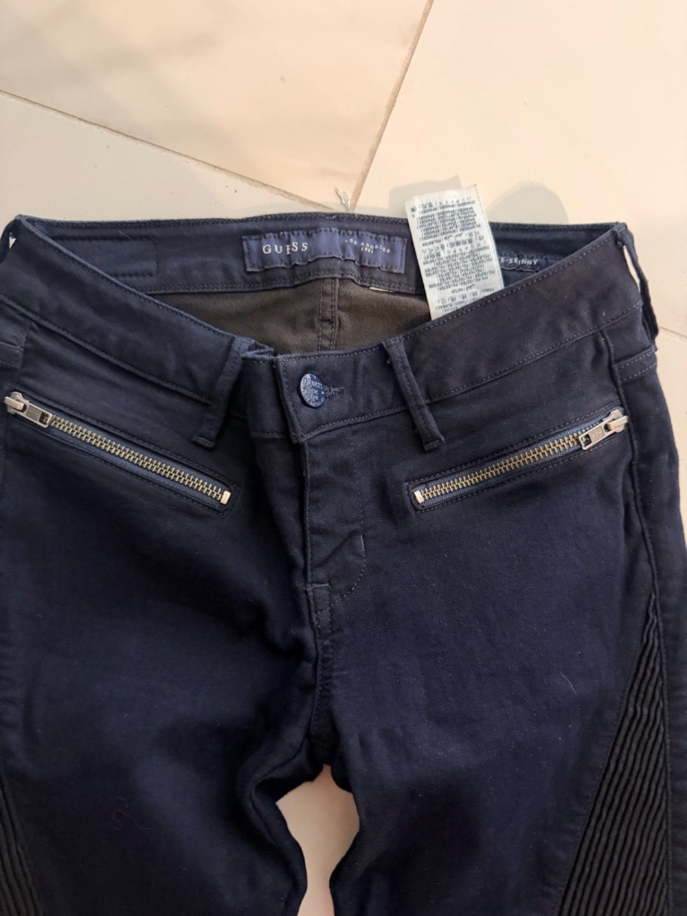 GUESS Navy black  Skinny Zip-Front Pants